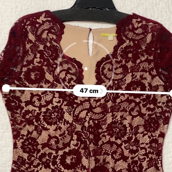 Gianni Bini Lace Bodysuit - Picture 6 of 6